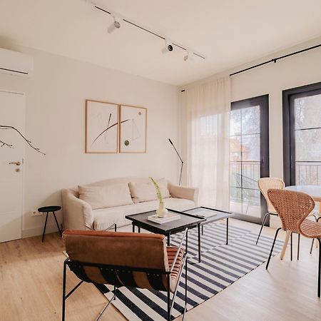 Casa Humera Apartamentos De Diseno En Pozuelo ポスエロ・デ・アラルコン エクステリア 写真