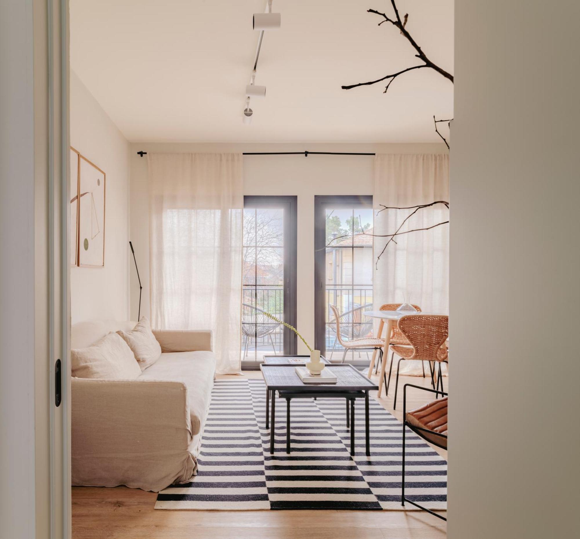 Casa Humera Apartamentos De Diseno En Pozuelo ポスエロ・デ・アラルコン エクステリア 写真